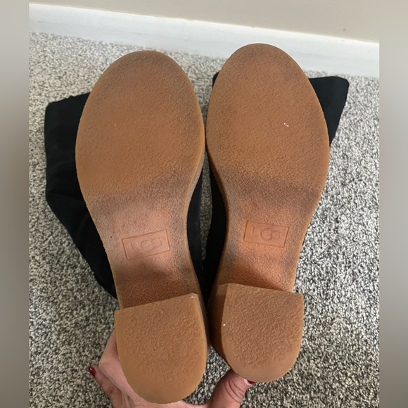 Ugg Suede Boots - Picture 9 of 9